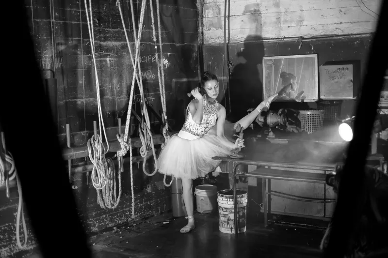 The Wings of Greatness: When Stand-In Performers Step Into the Light and Rewrite the Moment